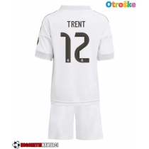 Otroške Nogometnih dresov Real Madrid Alexander-Arnold #12 Domači 2025-26 Kratki rokavi (+ hlače)